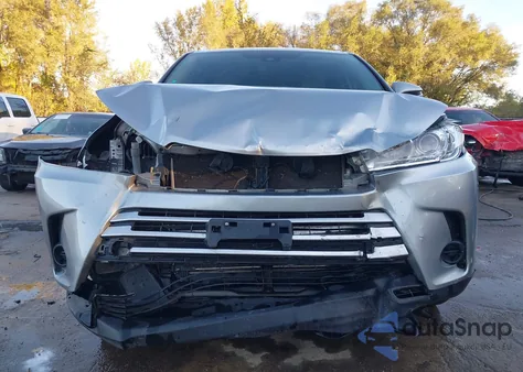 2019 Toyota Highlander Le from USA, damaged, VIN 5TDZZRFH5KS355258